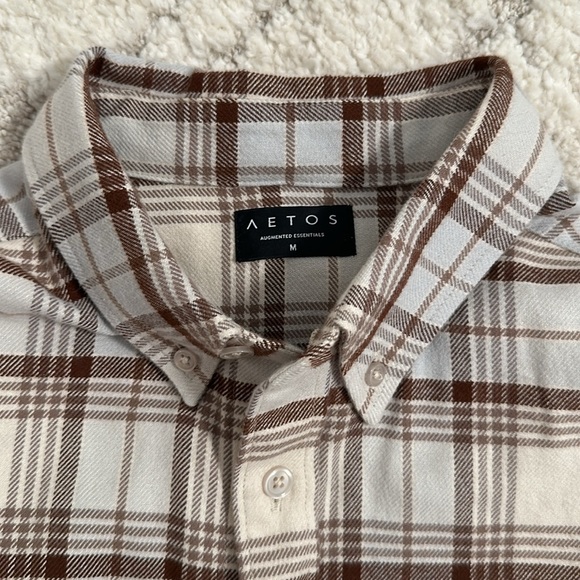 Men’s brand new flannel shirt in a size medium - Picture 2 of 3